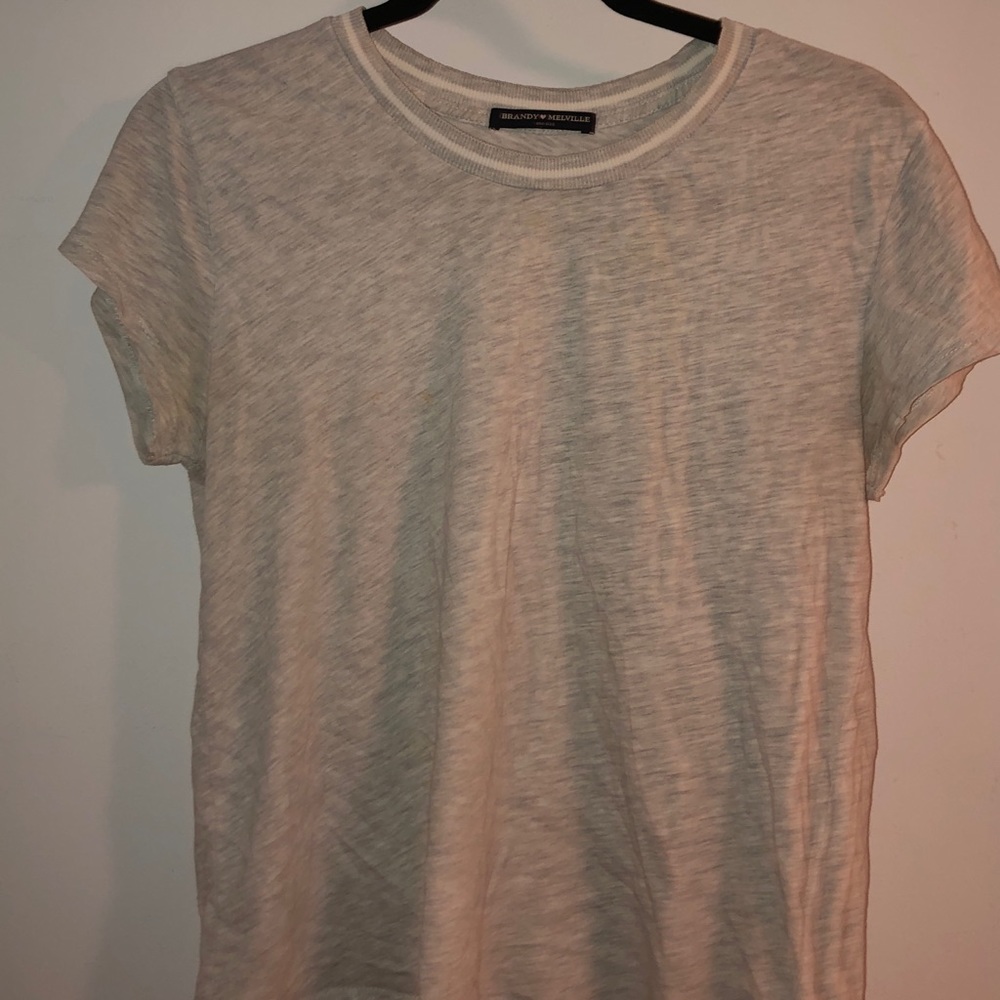 Grey top
